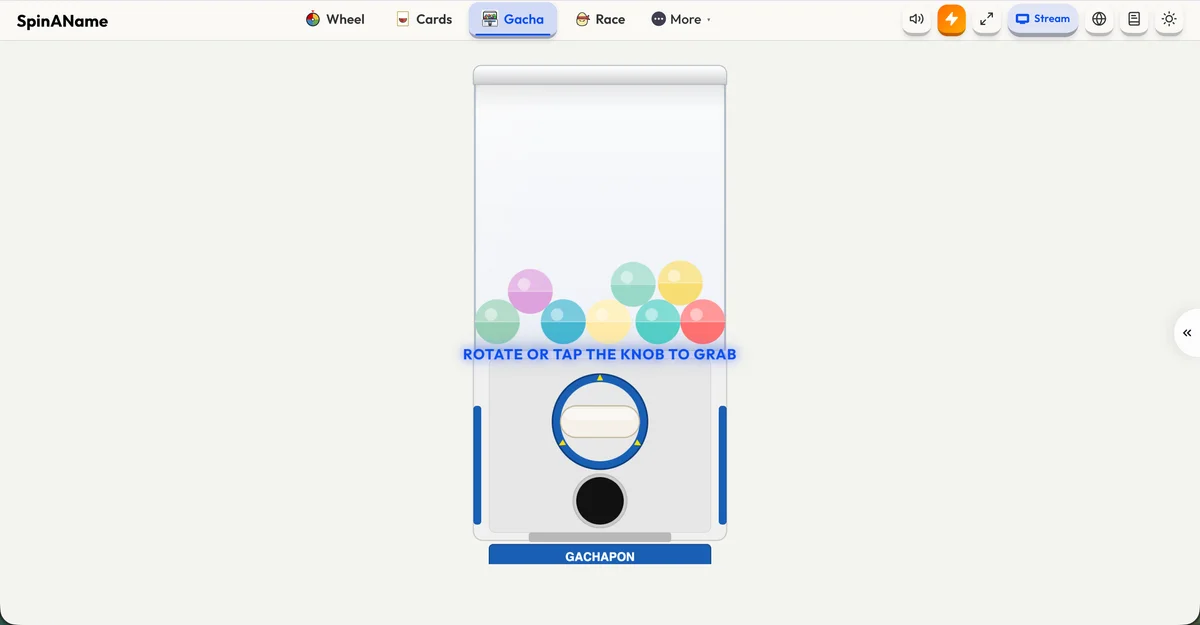 SpinAName Gachapon Cabinet game screen